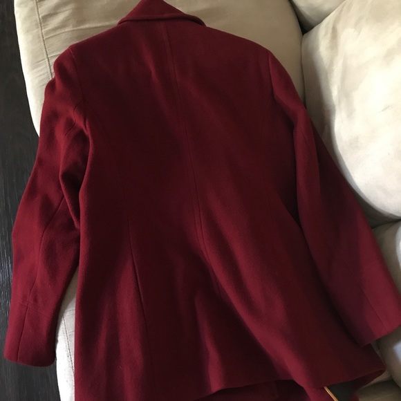 Jacket - Picture 5 of 6